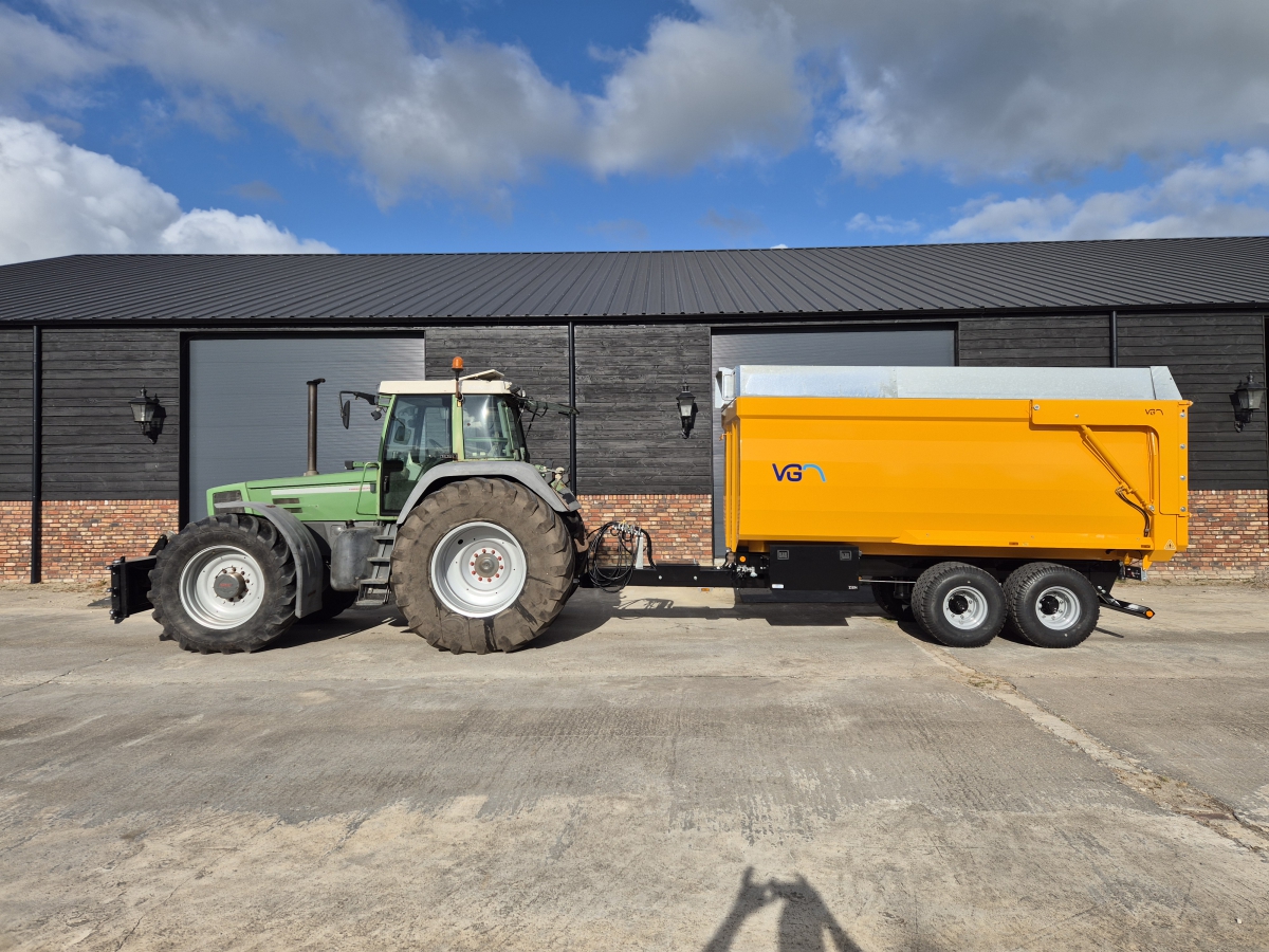 Nieuwe vgm zuigwagen op vooraad